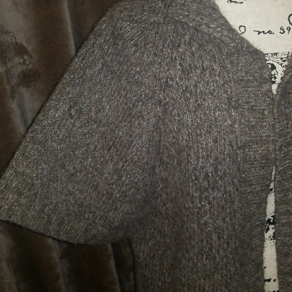 Sweater - Picture 2 of 2